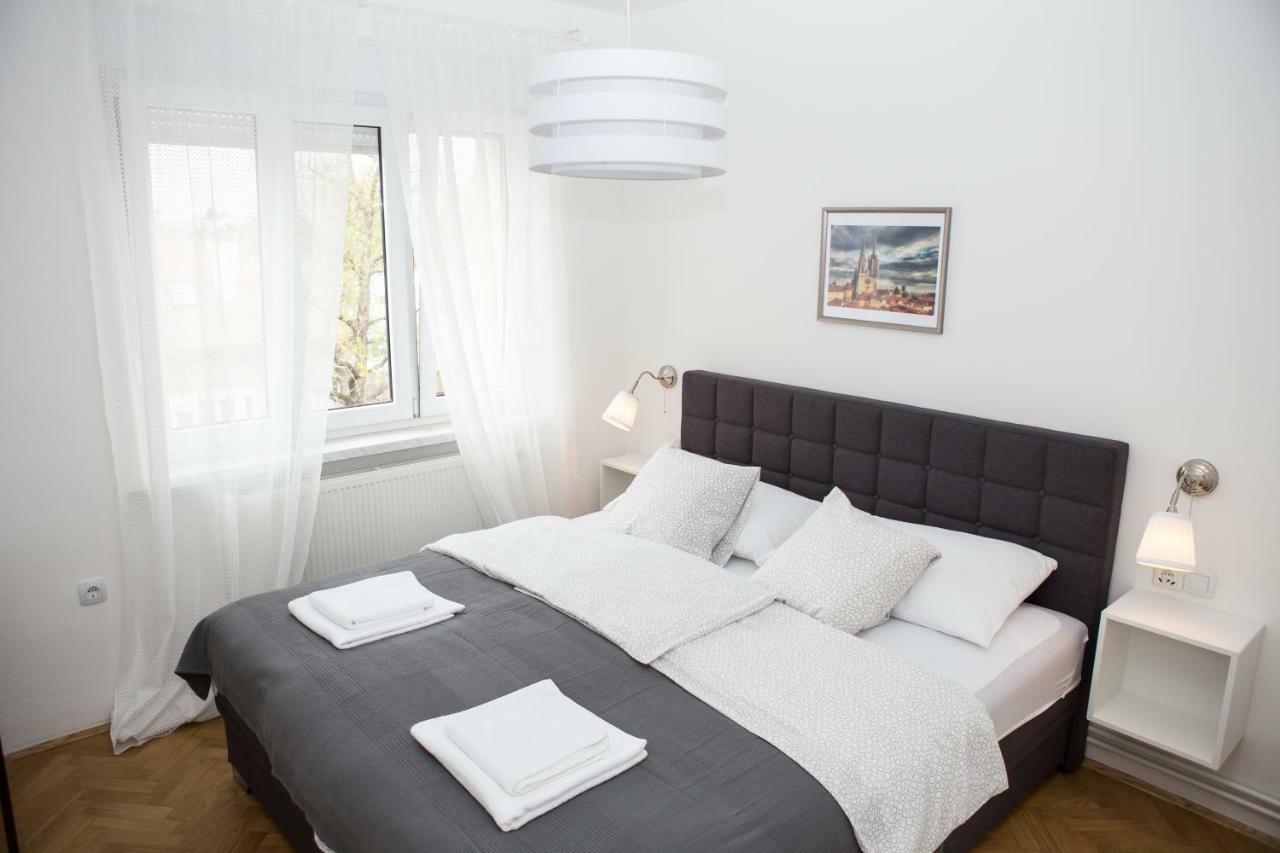 Deluxe Apartments Загреб Екстериор снимка